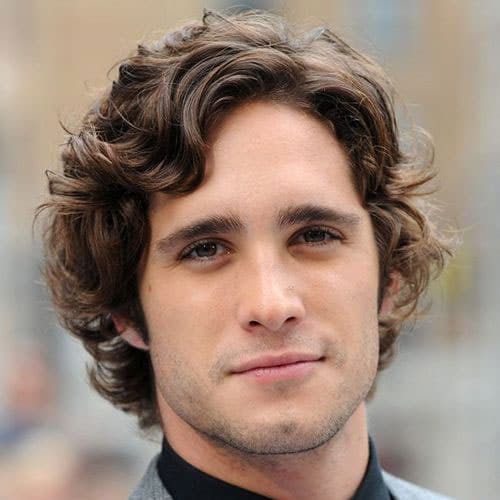 Men's Medium Length Hairstyles For Curly Hair