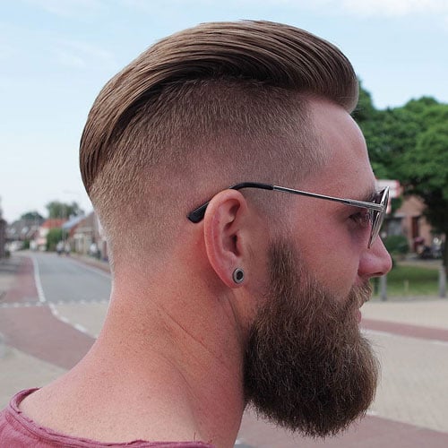 Men's Slicked Back Undercut